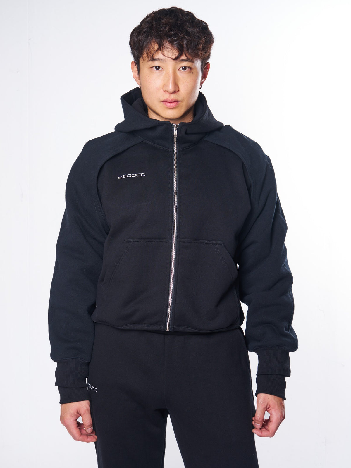 2200CC Double Zip Up - front, zipped