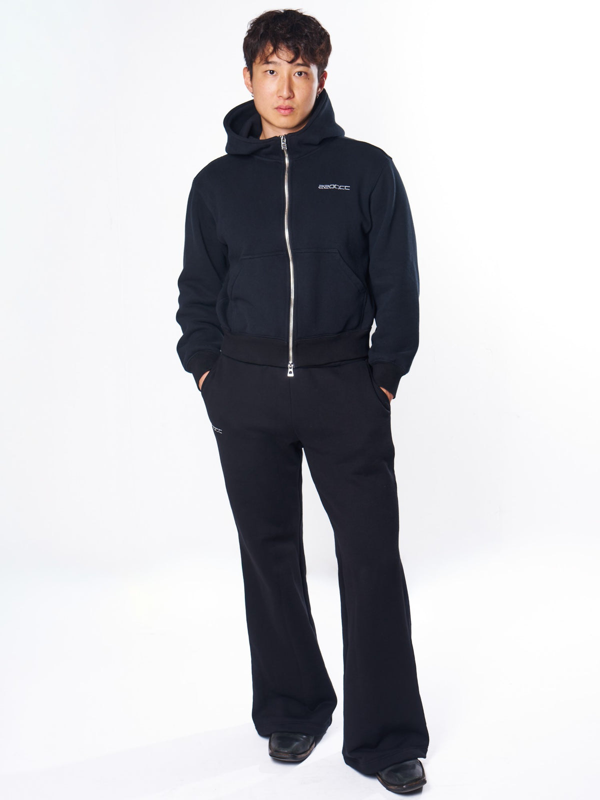2200CC Standard Zip Up - front