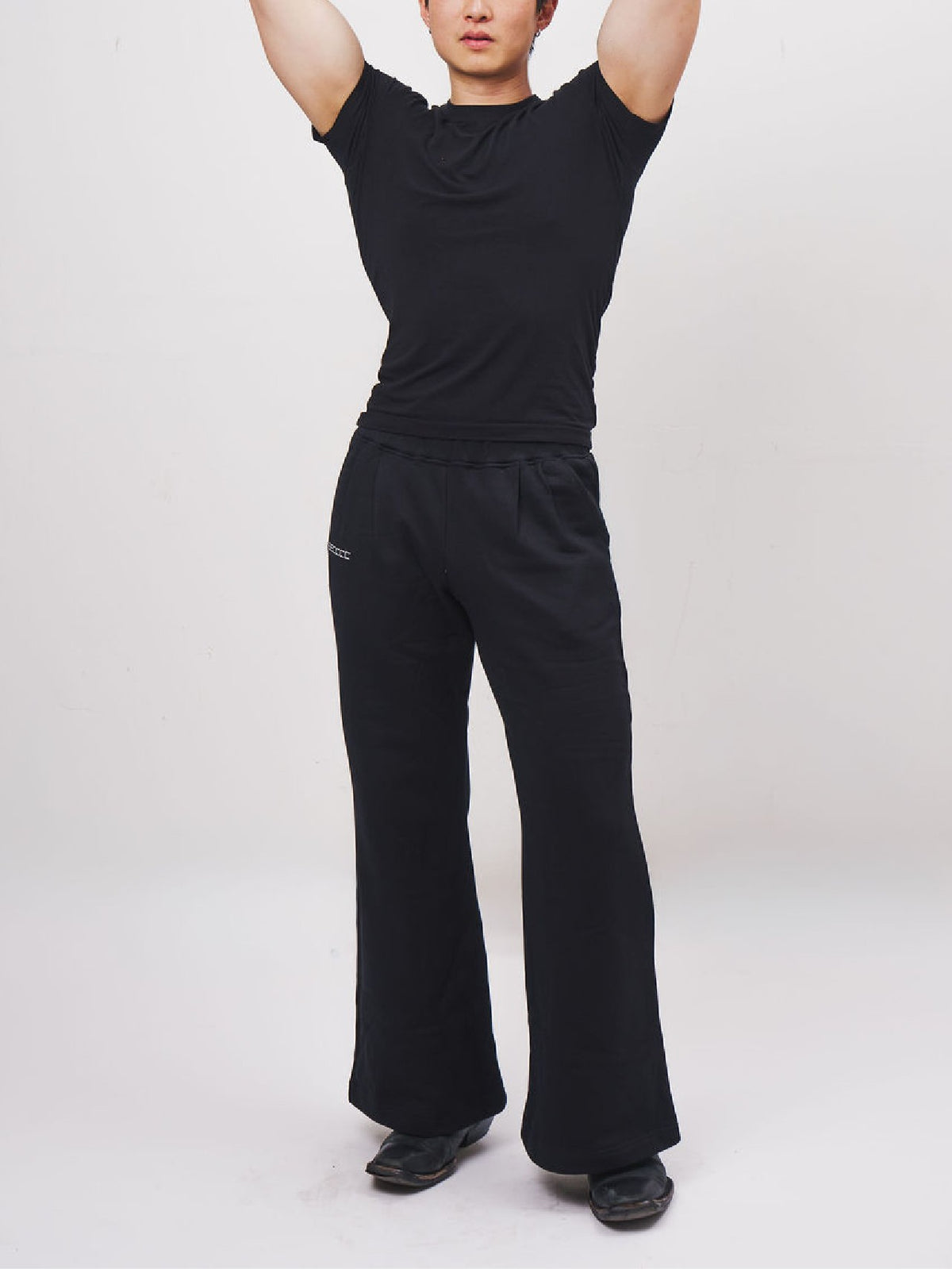 2200CC Standard Sweatpants - front